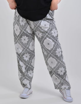 Knitted Printed Lycra Pants