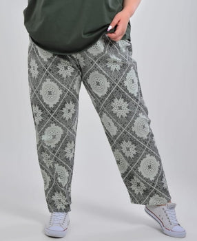 Knitted Printed Lycra Pants